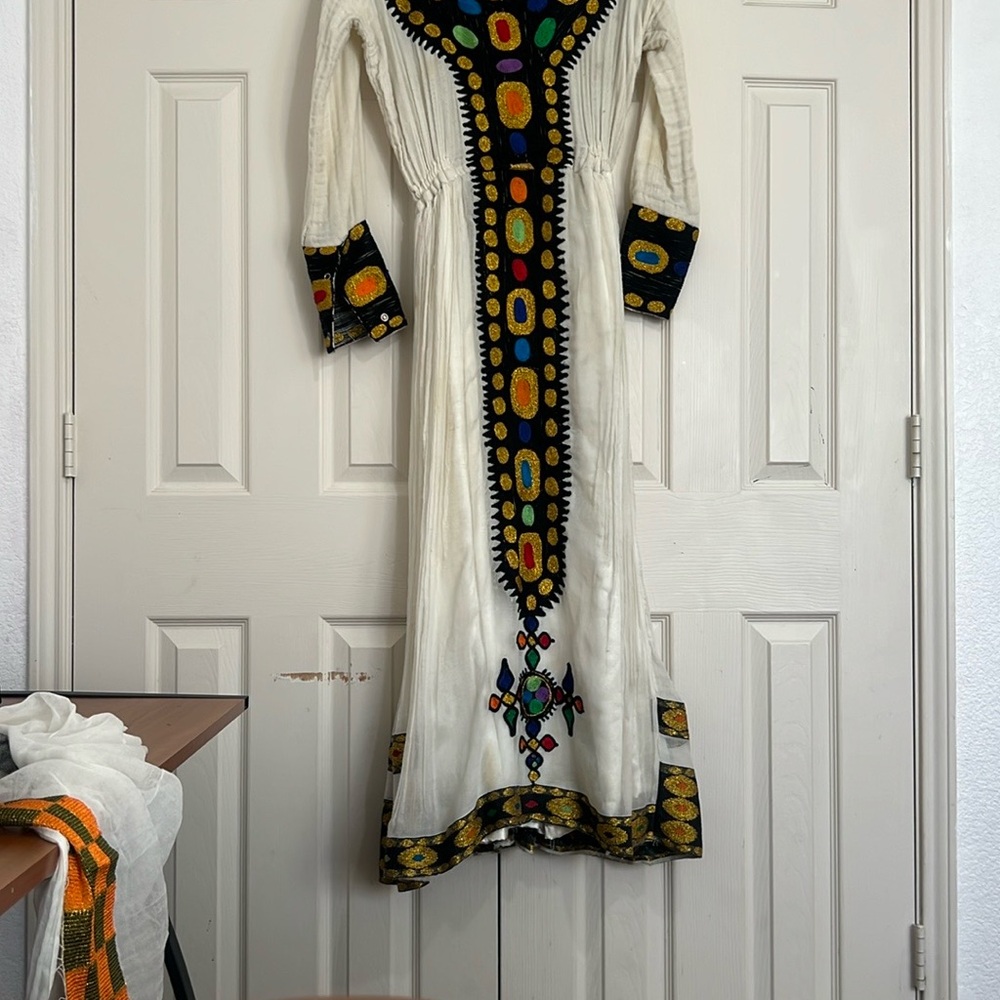 Ethiopia traditional dress